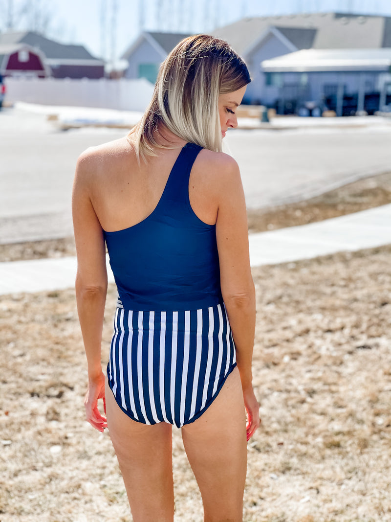 Long Beach Tankini Top - Black Feather Boutique